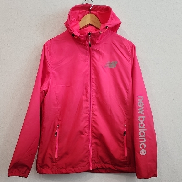 New Balance Women's Hot Pink Ombre Hooded Windbreaker Jacket - Picture 1 of 7